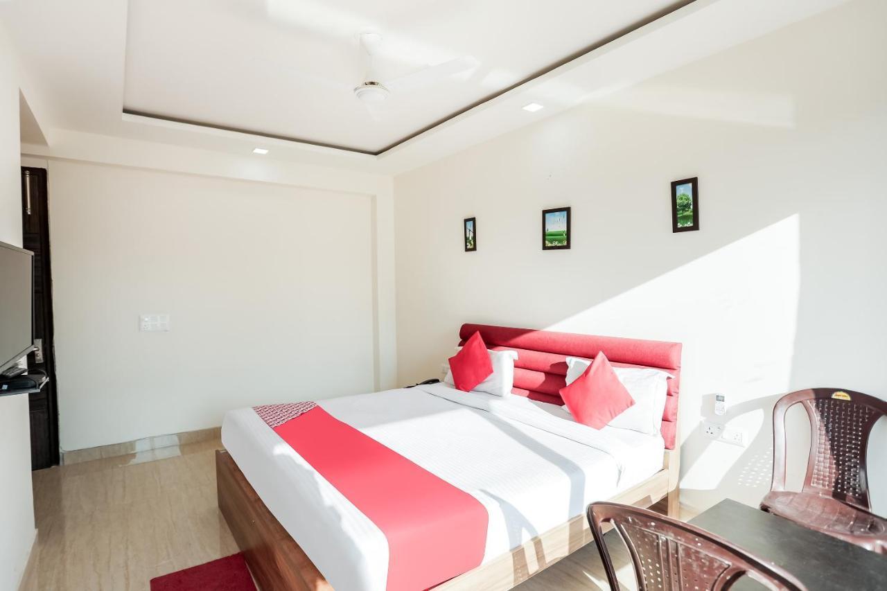 Oyo 65118 Hotel Vatika Gurgaon Extérieur photo